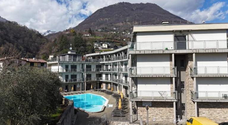 Serviced apartment with garden, pool & patio | Close to the beach | Dogs allowed — photo 5