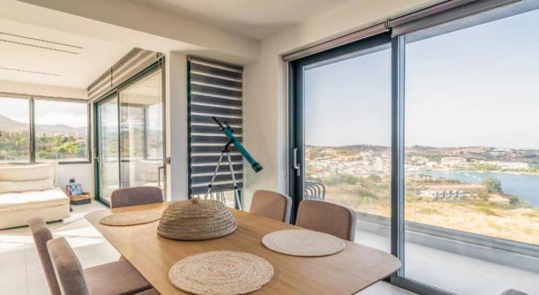 Sea View 3 BDR apt 10 min walk from the beach by Hospi Living — photo 4