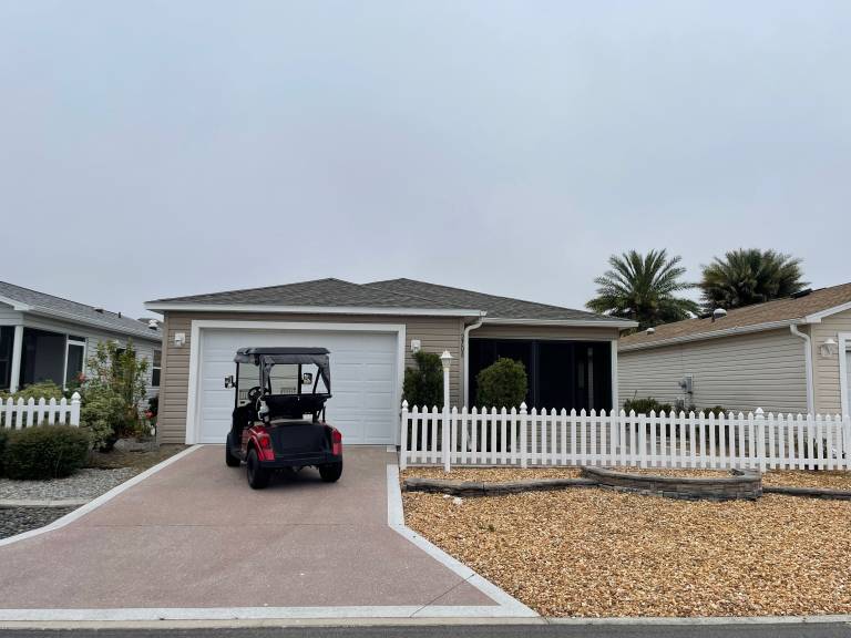 House The Villages