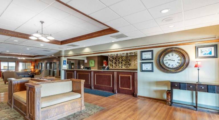 Best Western Plus Steeplegate Inn — photo 3