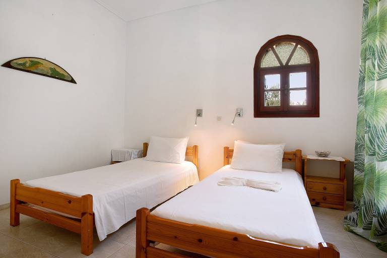 Holiday Apartment "Areti Orfeas Apartment 6" near Beach with Balcony & Wi-Fi — photo 4