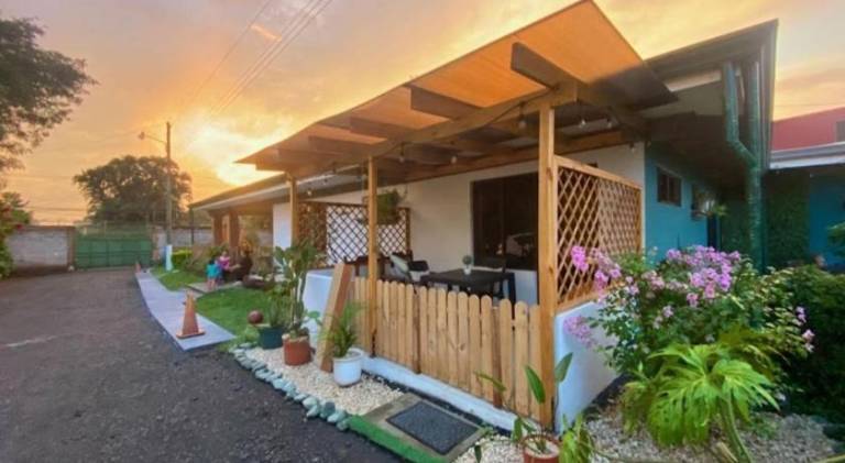 Airport Green Studio in Rio Segundo