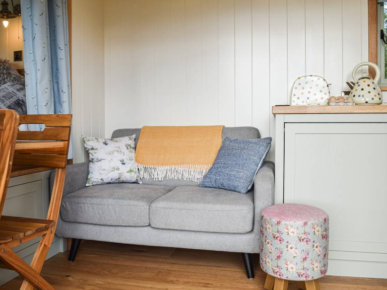 Cottage with garden & BBQ — photo 4