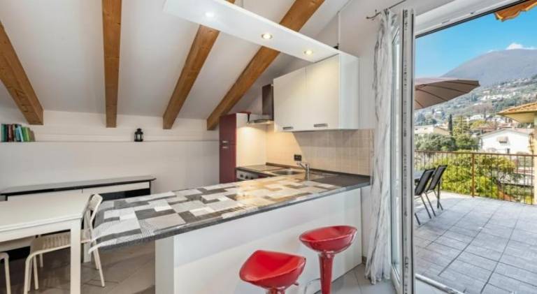 Rental apartment with 2 rooms for 4 persons — photo 3
