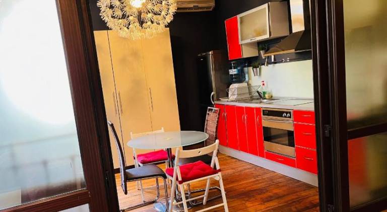 Lovely holiday apartment | Next to Russian Church | Pets are welcome — photo 5