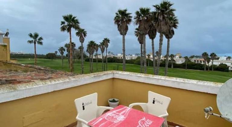 Villa with grill, pool & garden — photo 4