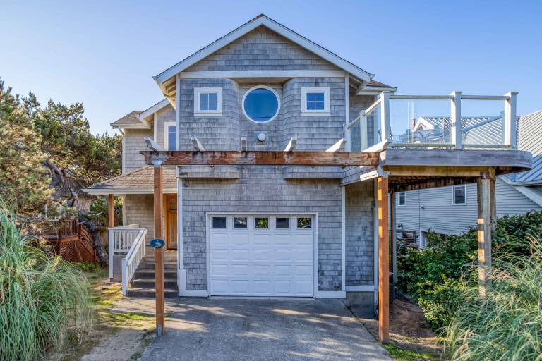 House Manzanita