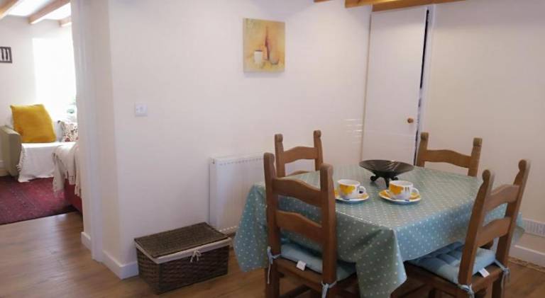 House with 2 rooms for 4 persons — photo 4
