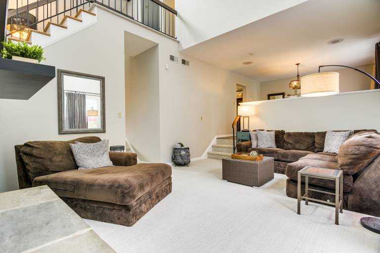 3 Mi to Downtown: Inviting Lancaster Home! — photo 5