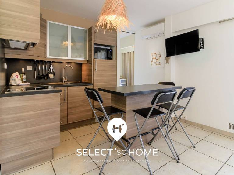 Apartment with 1 room for 4 persons — photo 3