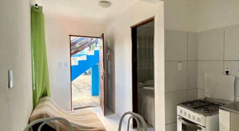 Serviced apartment with terrace, pool & yard | Pet-friendly — photo 4
