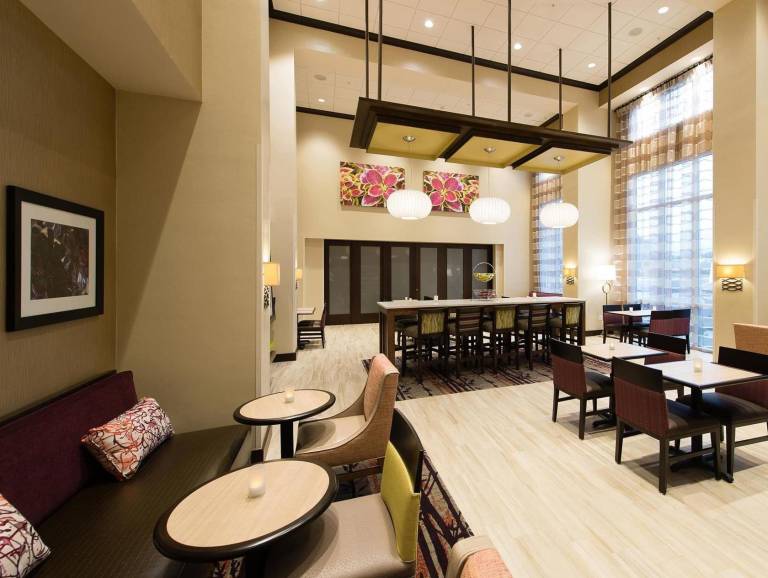 Hampton Inn & Suites Orangeburg — photo 2
