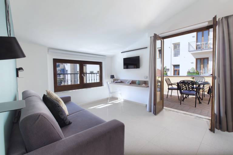 Holiday apartment with terrace | Dogs allowed — photo 4