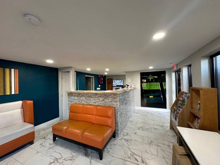 Rodeway Inn Jonesboro - Atlanta South — photo 2