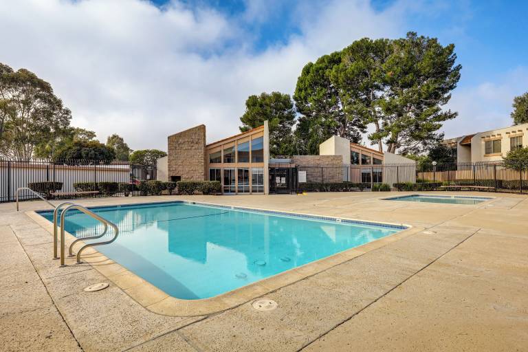 Condo  Oxnard Shores