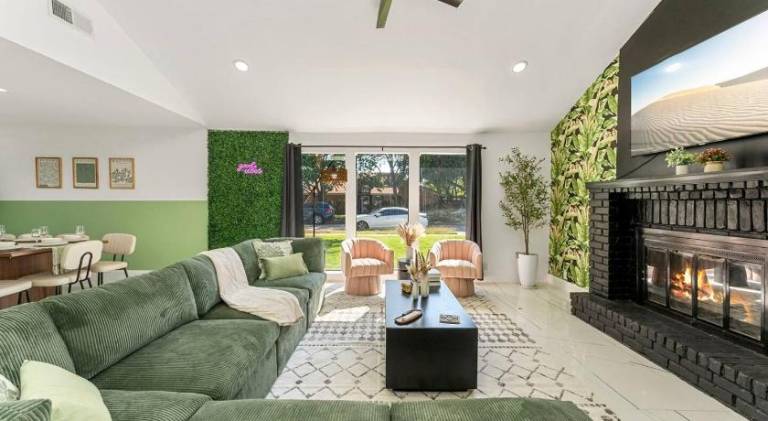 House with pool & hot tub | Perfect for remote work | Dogs allowed — photo 5