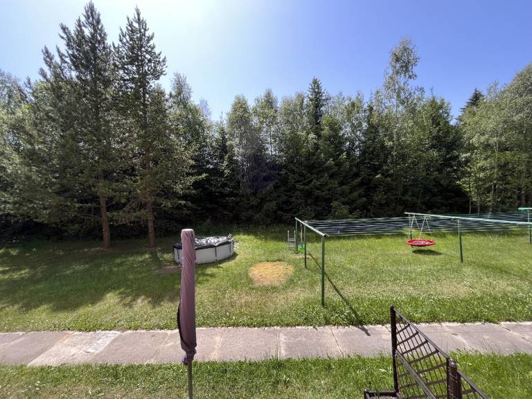Apartment with patio & garden — photo 5