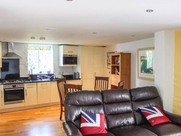 Fully equipped cottage | Beach view | Pets are welcome — photo 3