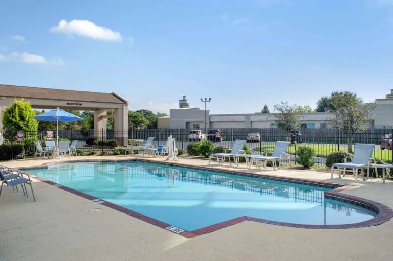 Sleep Inn Baton Rouge East I 12