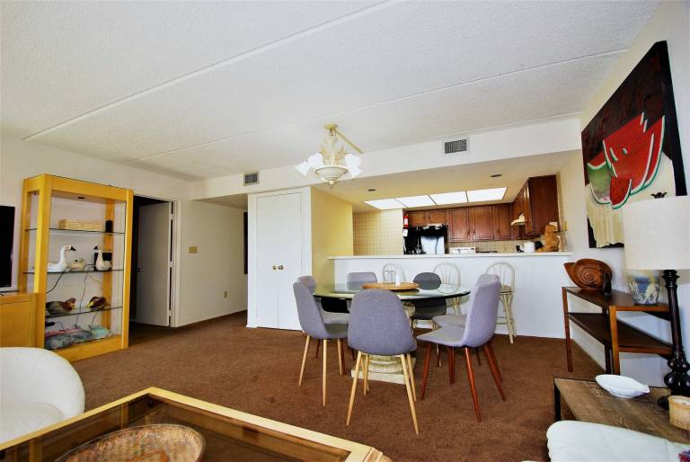 Family-oriented condo with private pool | Next to the beach | Pets allowed — photo 5