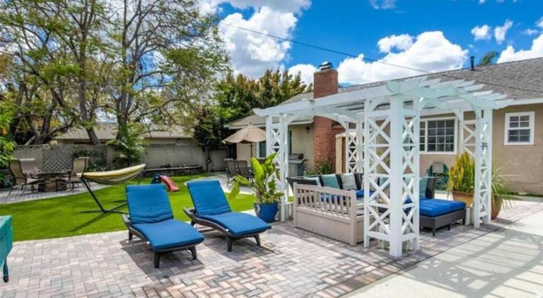 Fully equipped villa with jacuzzi, BBQ & patio | Dogs allowed — photo 5