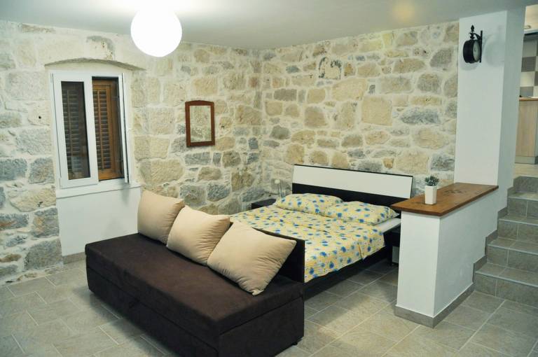 Ferienwohnung in Veli Rat, Verunić, Kroatien für max. 4 Personen Ferienwohnung in Veli Rat, Verunić, Kroatien für max. 4 Personen
