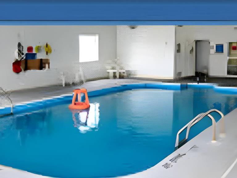 Great Lakes Inn and Suites South Haven — photo 2
