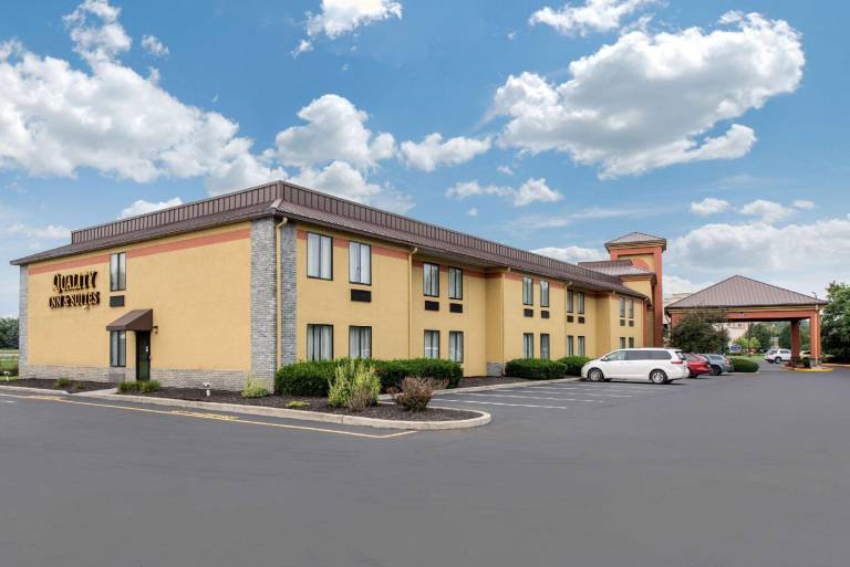 Quality Inn & Suites Brownsburg - Indianapolis West in Brownsburg, IN