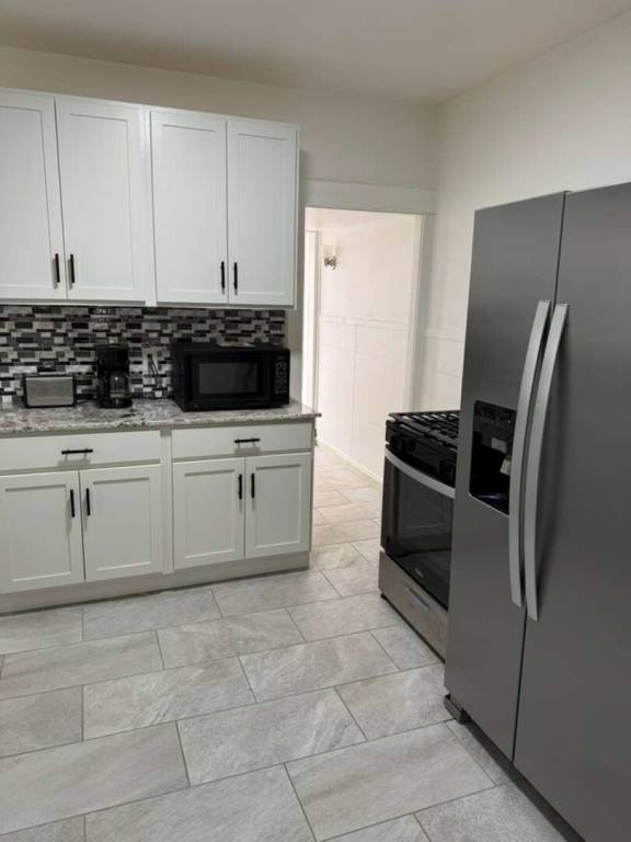 Rental apartment with garden — photo 2