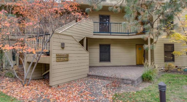 Lodge Century West