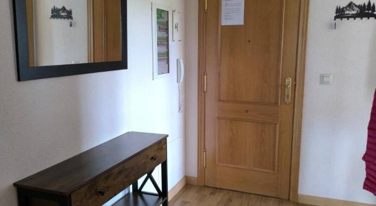 Rental apartment with 3 rooms for 5 persons — photo 4