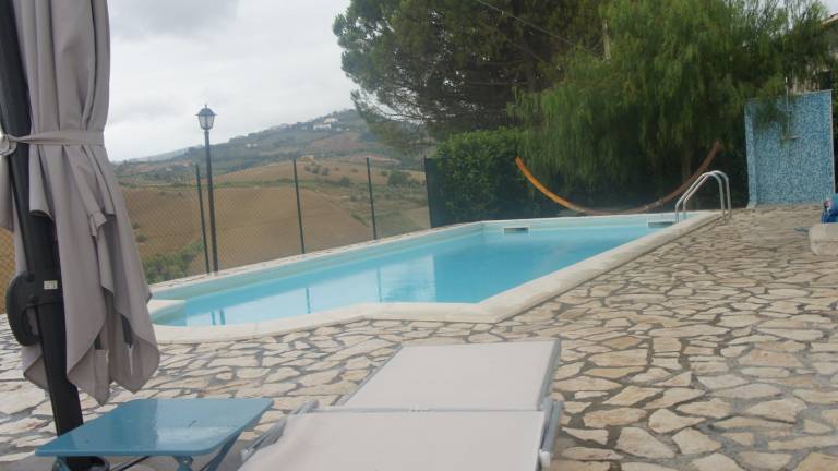 Villa 'San Martino' with Sea View, Wi-Fi and Air Conditioning in Teramo