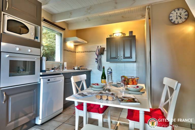 Charming gite with garden, barbecue & terrace | Dogs allowed — photo 2