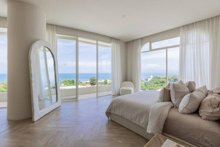Villa | Beach nearby | Pets allowed — photo 2