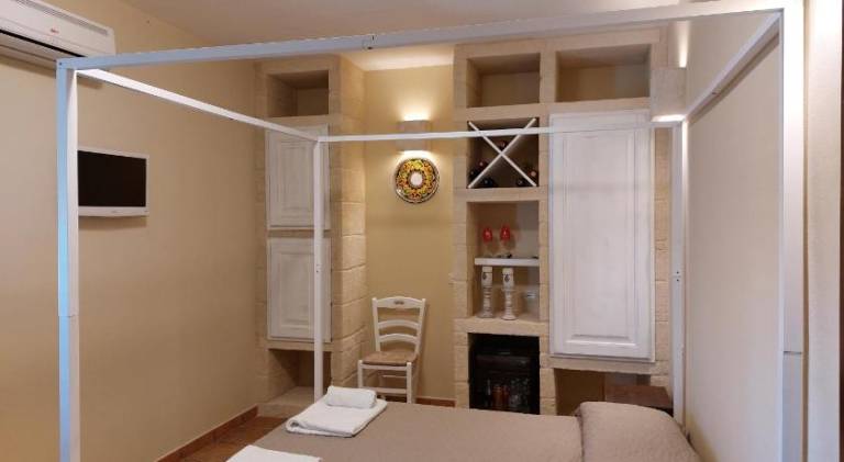 Lovely house with terrace, pool & yard | Close to the beach | Perfect for remote work | Pets allowed — photo 2