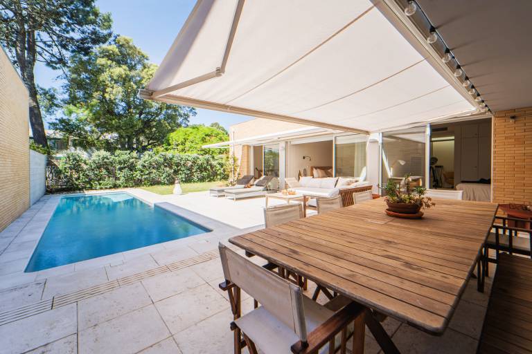 Fully equipped house with BBQ, terrace & private pool | Garden view | Perfect for remote work | Pet-friendly — photo 3