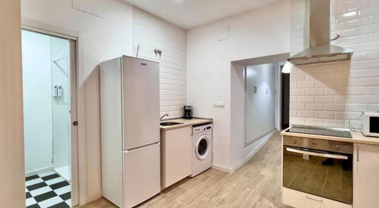 Pleasant rental apartment | Next to Alcázar of Jerez de la Frontera | Suitable for remote work | Pets are welcome — photo 2