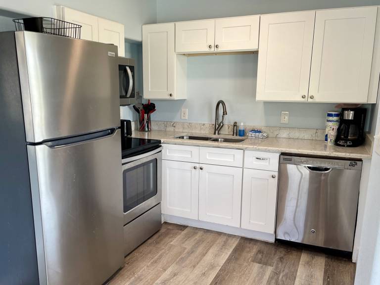 Condo with 1 room for 6 persons — photo 2