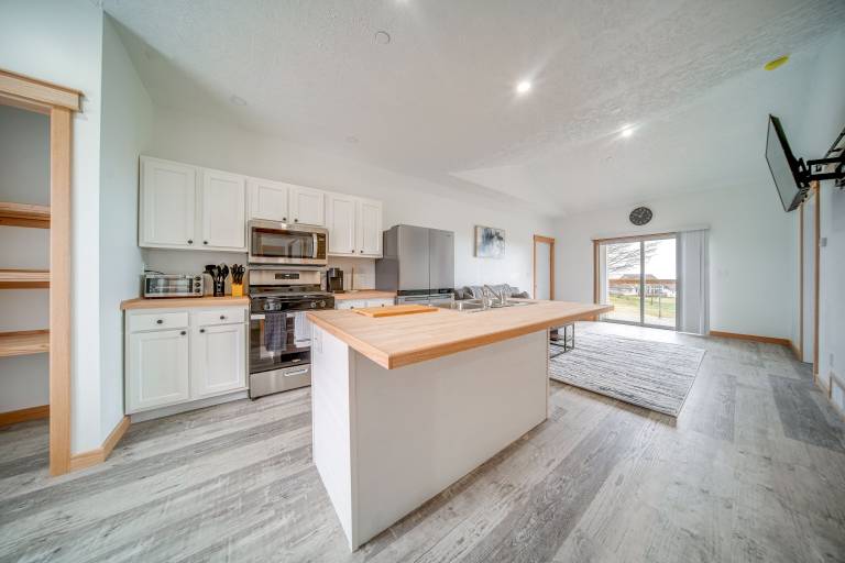Condo  Northwest Harborcreek