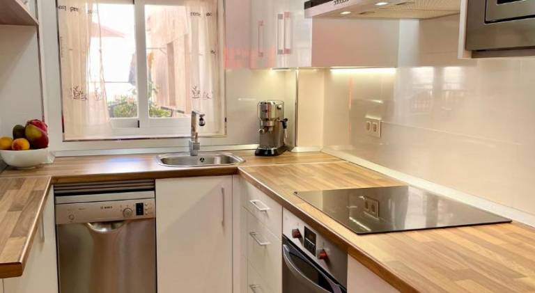 Fully equipped wonderful apartment with terrace & private pool | Next to the beach | Good for workation | Dogs allowed — photo 5