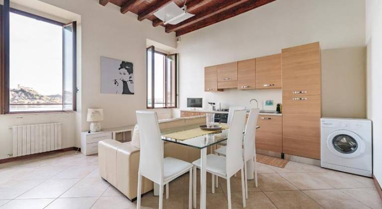 Rental apartment with terrace — photo 2