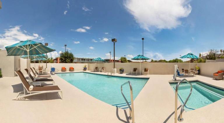 Hyatt Place Tucson Central — photo 2