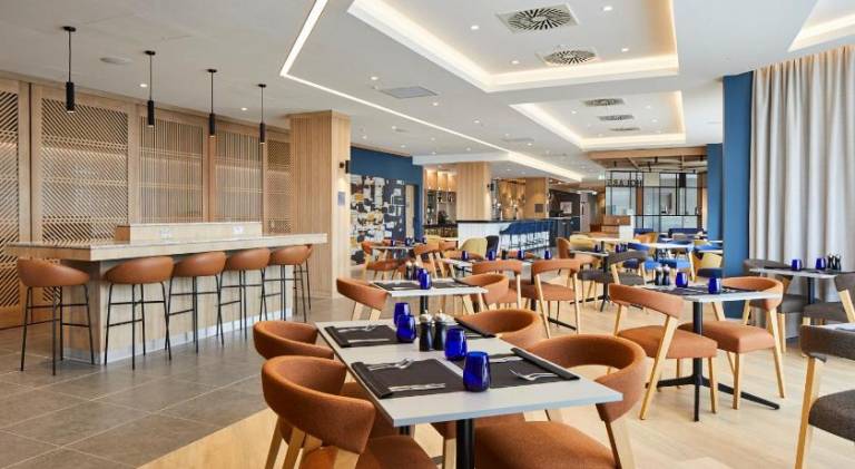 Courtyard by Marriott Keele Staffordshire — photo 3