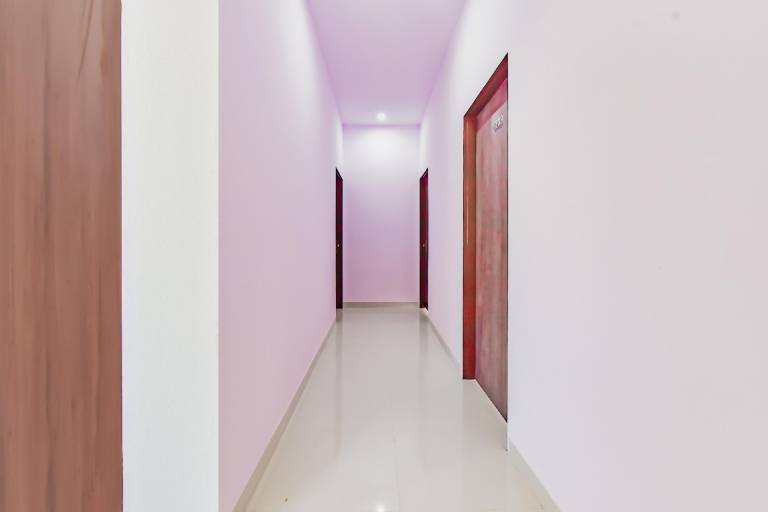 Super Hotel O Jagatpura Near JTM Mall Formerly Royan Inn