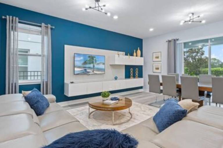 Fully equipped charming villa with private pool | Pets allowed in Kissimmee, FL