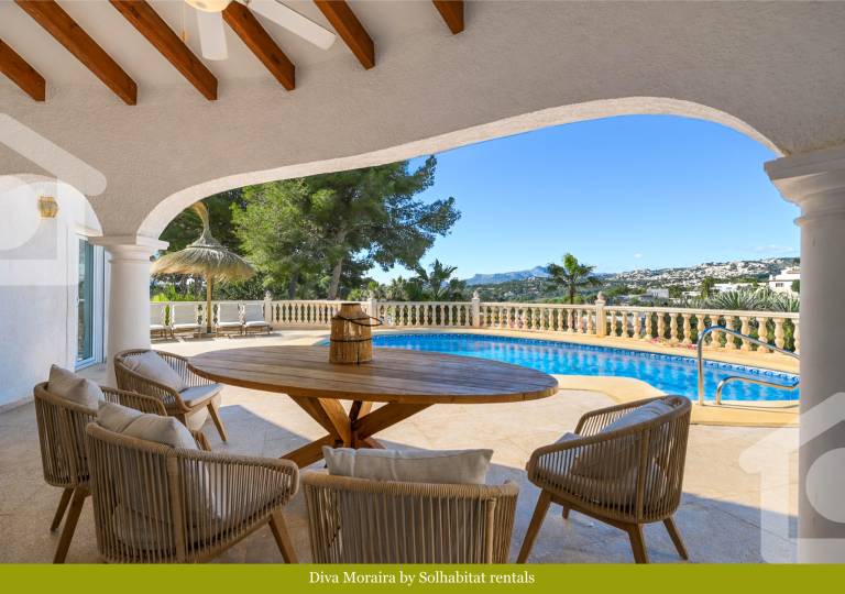 Fully equipped villa with garden, patio & private pool | Pets allowed — photo 2