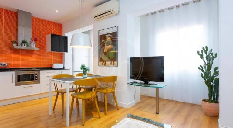 Apartment | Close to Sagrada Família — photo 2