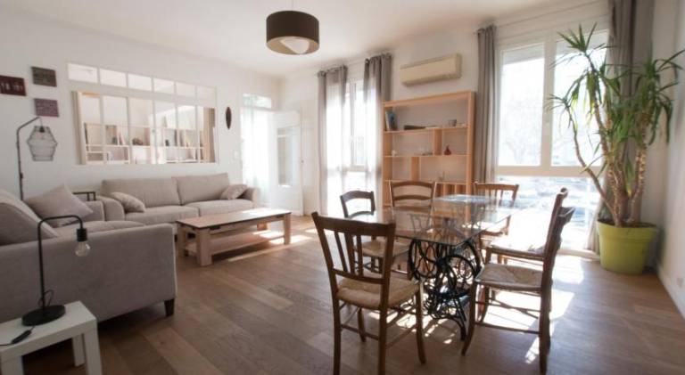 Rental apartment with barbecue & patio — photo 2