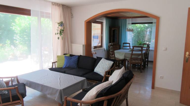 Ferienwohnung 110 qm mit Terrasse