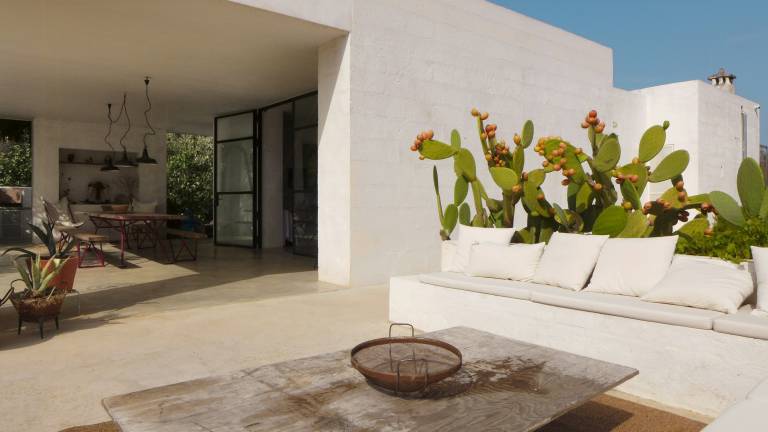 Children-friendly vacation home with barbeque, garden & private pool | Suitable for remote work | Pets allowed — photo 4
